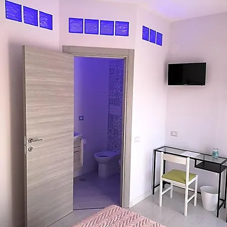 Mariele Oda ve Kahvaltı 3*